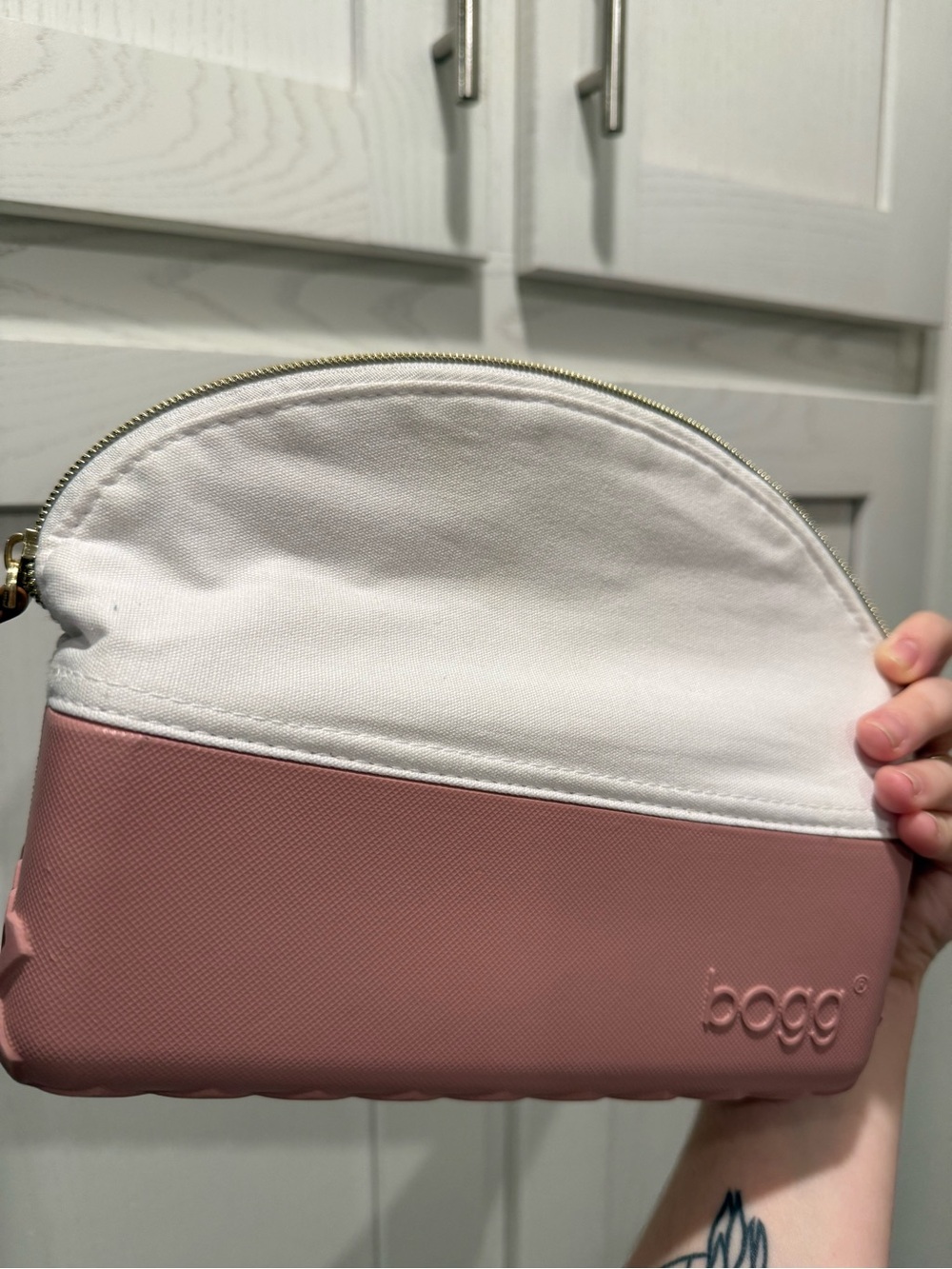 BOGG BAG Two-Tone Dusty Rose & White Cosmetic Pouch - Picture 4 of 6